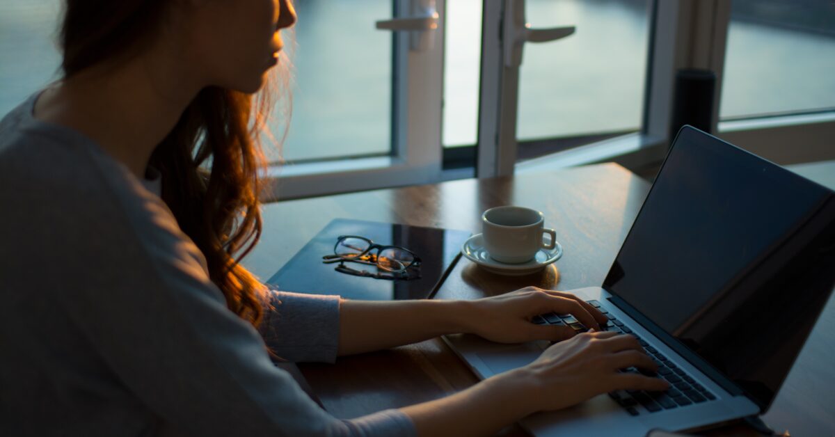 Living in Limbo: 5 Survival Tips When You're in Between Jobs - Vunela